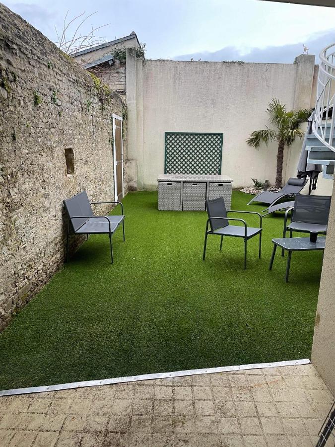 Anselme, F2 Duplex Avec Cour Commune Et Proche De La Mer ,2 Ver-sur-Mer Eksteriør bilde